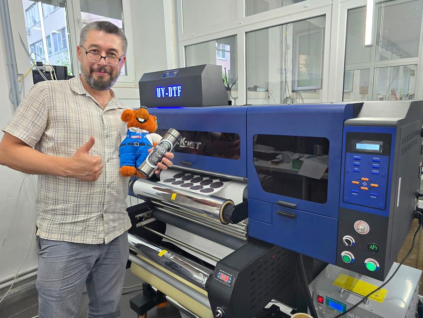 Компания «КОВЧЕГ» запустила UV DTF-принтер ARK-JET в липецкой РПК «Мастера рекламных дел»