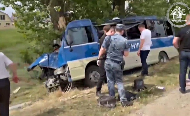 70 дтп происходят по вине кого