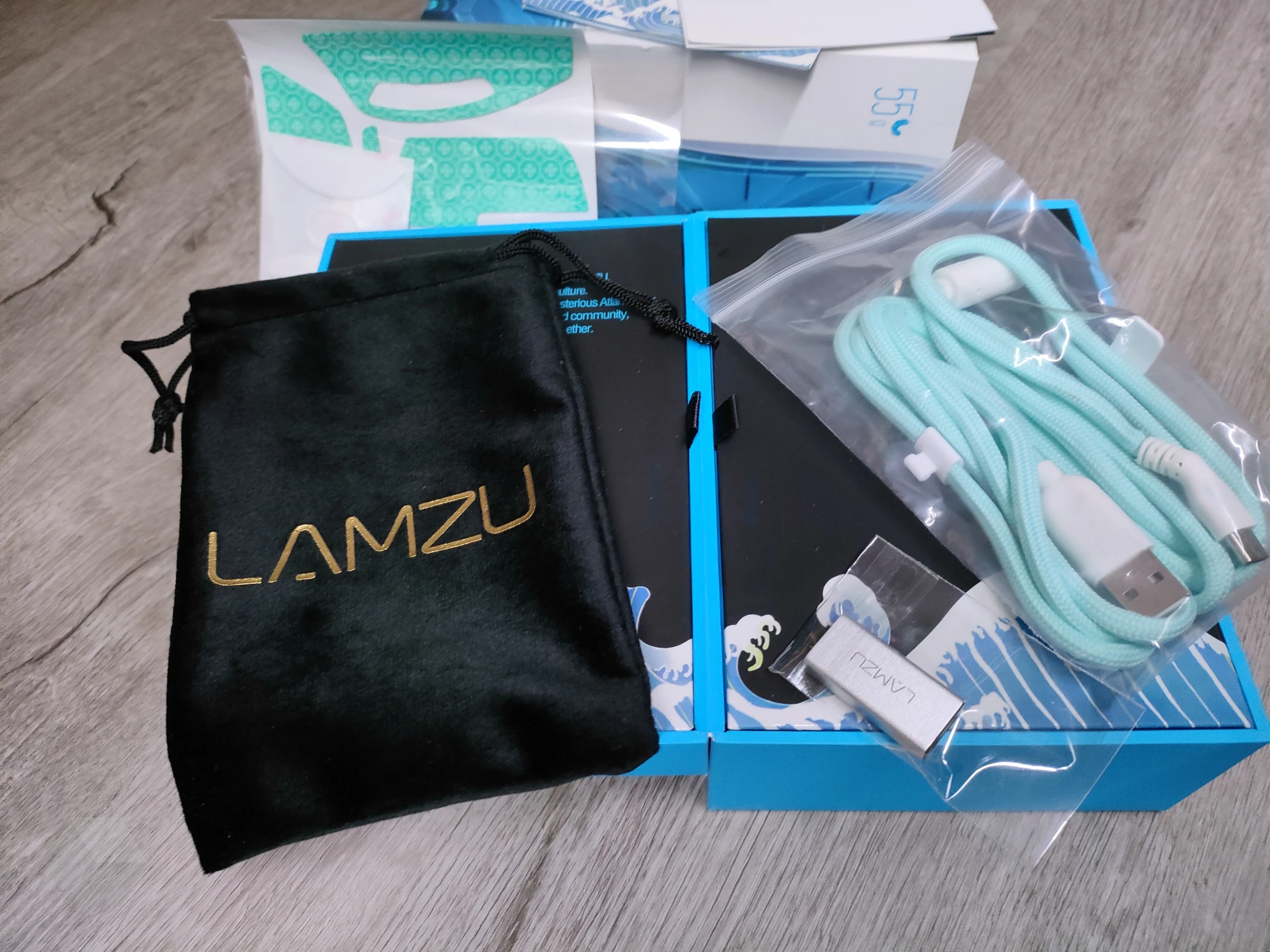 Комплект Ламзу. Lamzu Atlantis v2. Lamzu Atlantis Mini накладки. Lamzu Atlantis Mini глайды.