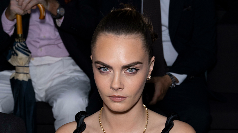 Кара Дельвинь