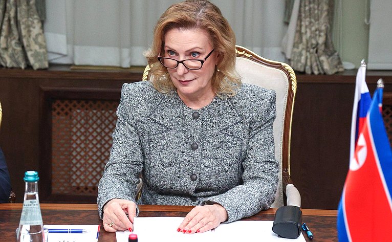 Инна Святенко