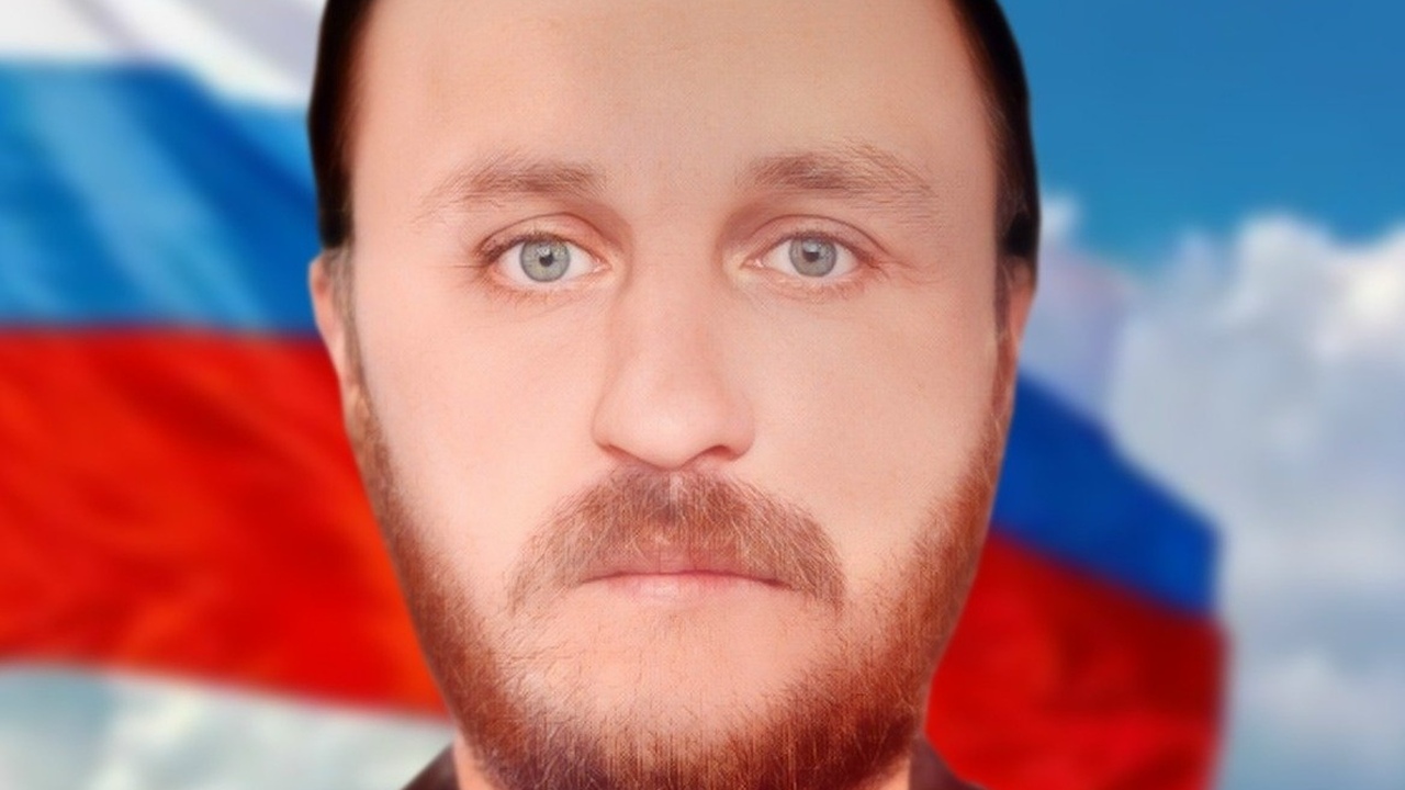 Сегодня в Аллее героев в Белорецке прощаются с ...