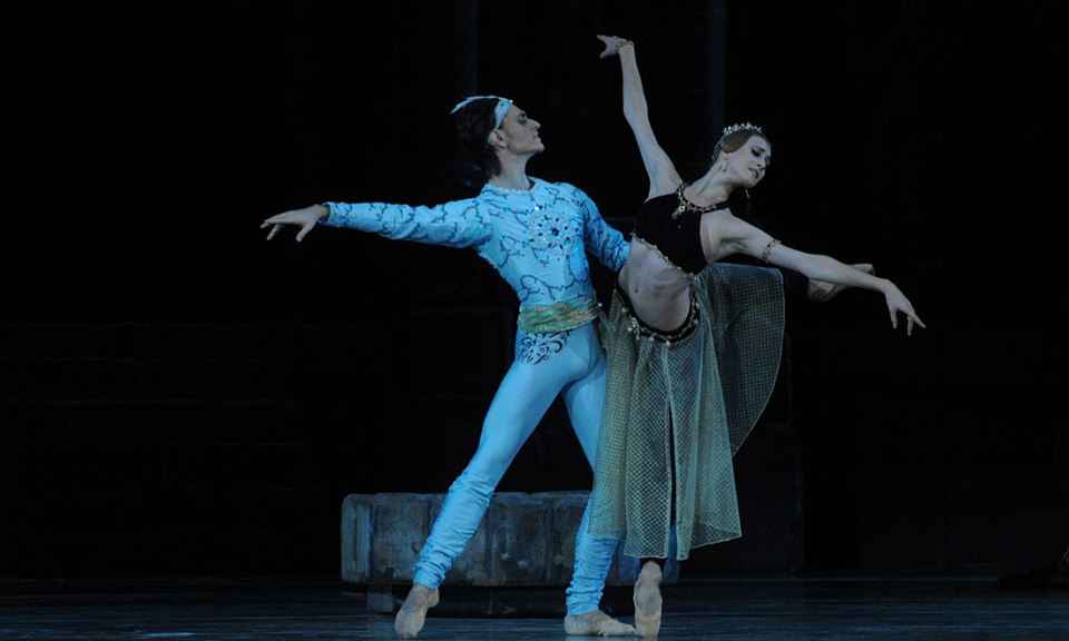 Страстная и неприклонная: 28 января выходит телеверсия балета «Баядерка»