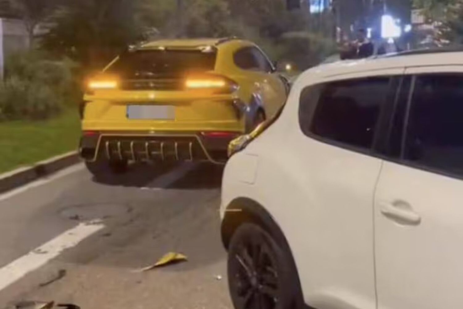 Lamborghini Urus crash