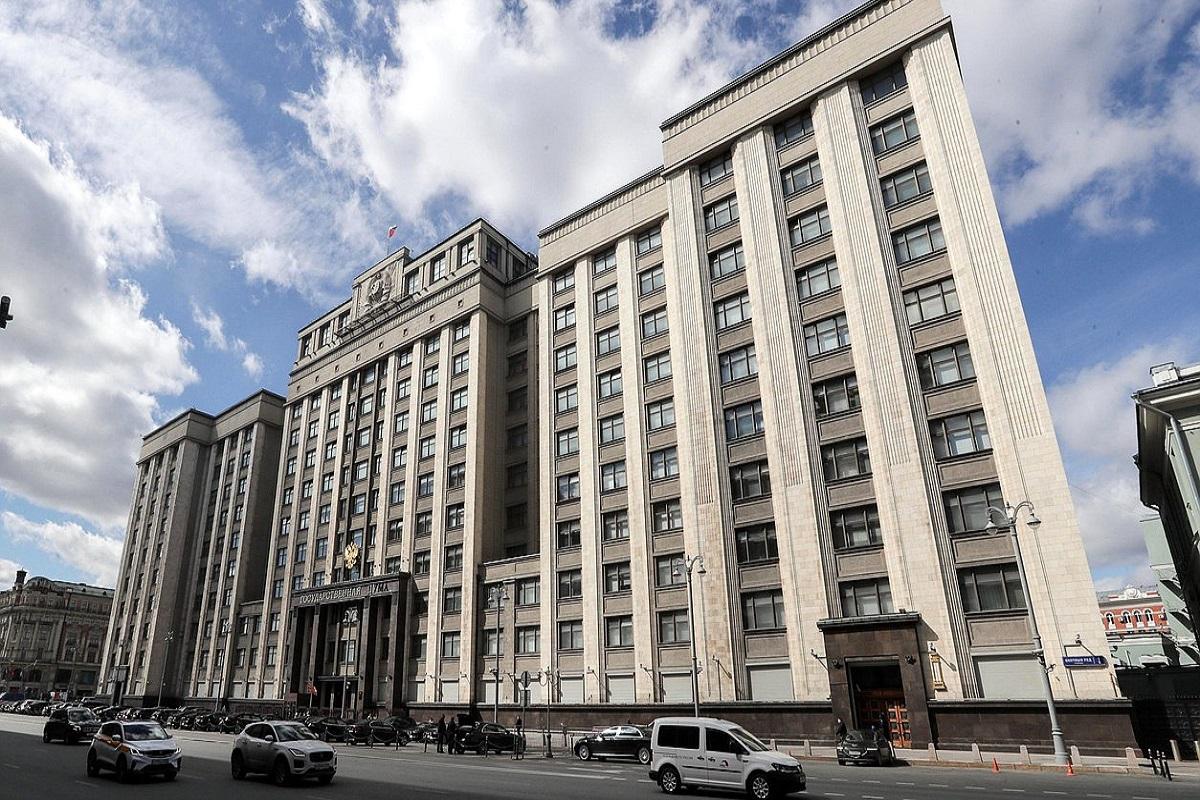 «Единая Россия» перекраивает московскую карту Госдумы