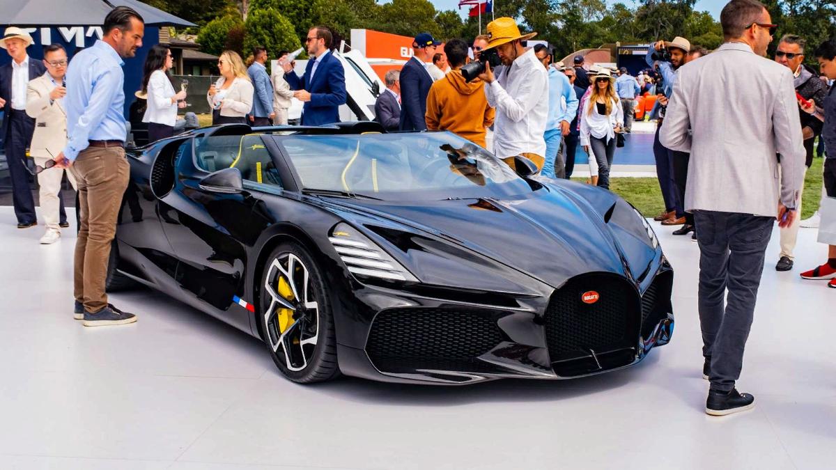 Гиперкар Bugatti Chiron