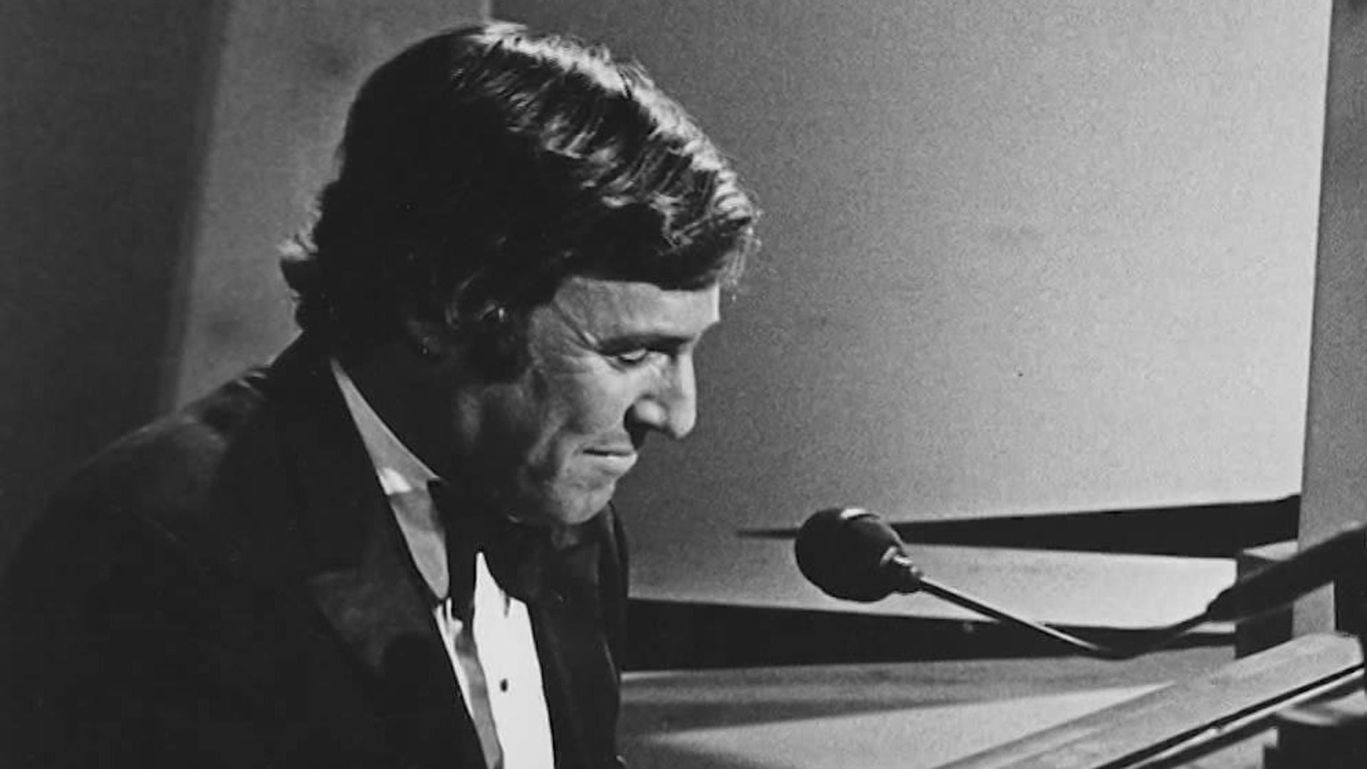 Умер трехкратный лауреат премии 