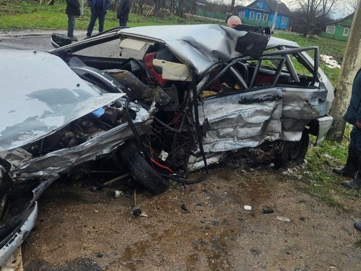 Водитель «ВАЗа» погиб в ДТП на встречке в Тверской области