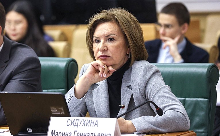 Марина Сидухина