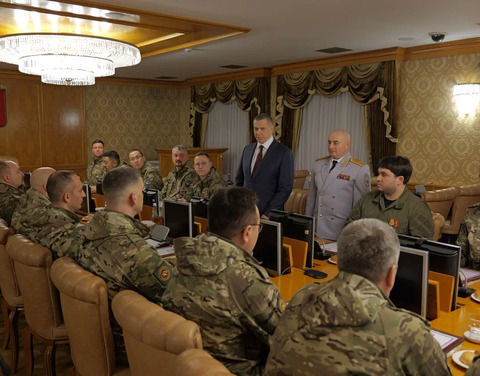 Юрий Трутнев встретился с отрядом вернувшихся с СВО добровольцев–госслужащих дальневосточных регионов