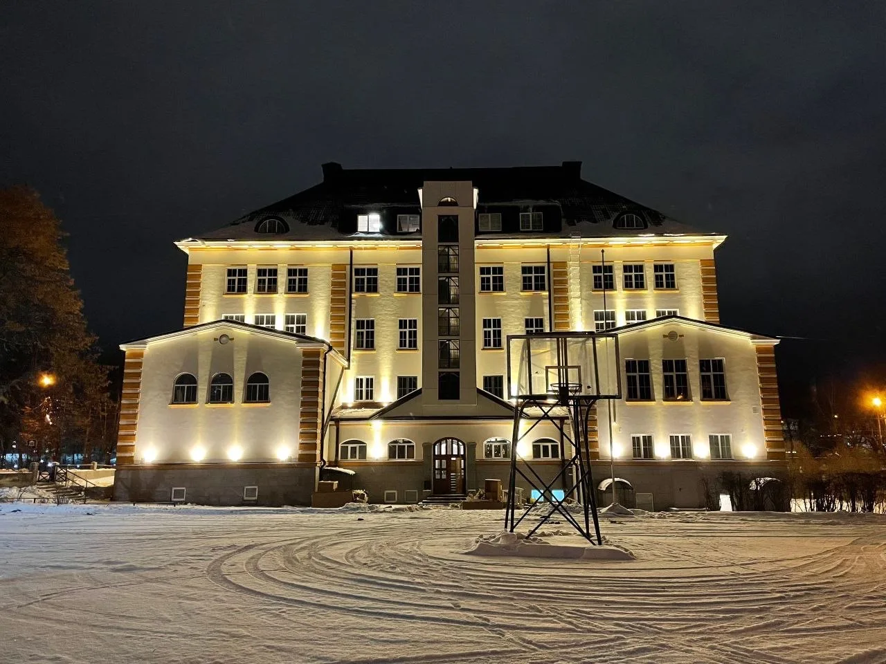 В Карелии после реконструкции в рамках госпрограммы КРСТ открылась историческая школа