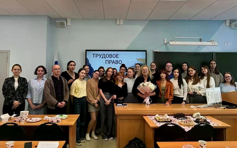 В УрГЮУ состоялось заключительное заседание Студенческого научного общества Института юстиции в этом учебном году
