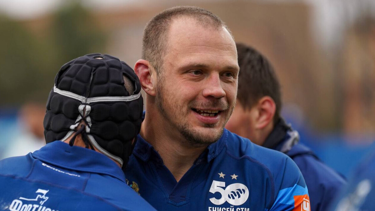 Денис Симпликевич продлил контракт с «Енисеем-СТМ» на 2 года