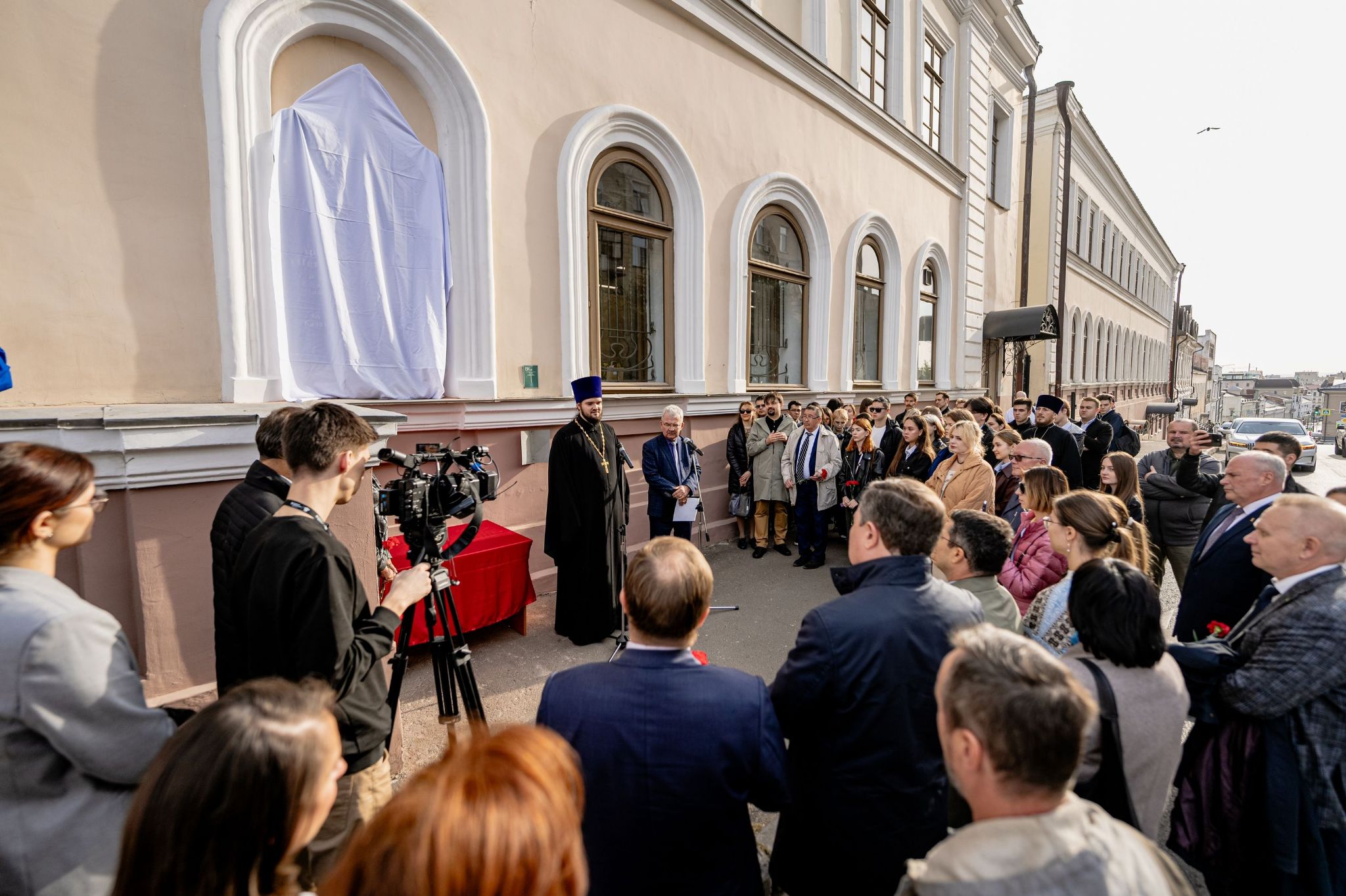 В Казани открыли мемориальную доску архимандриту Палладию