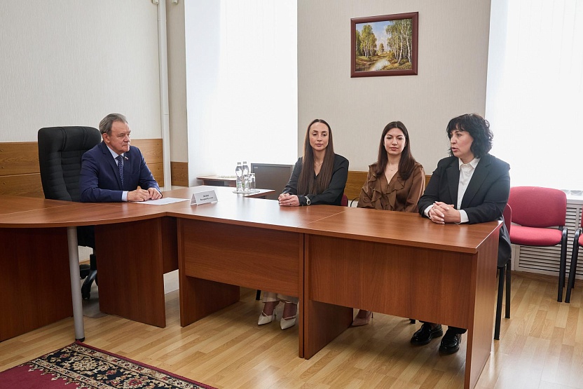 Валерий Лидин провел прием граждан