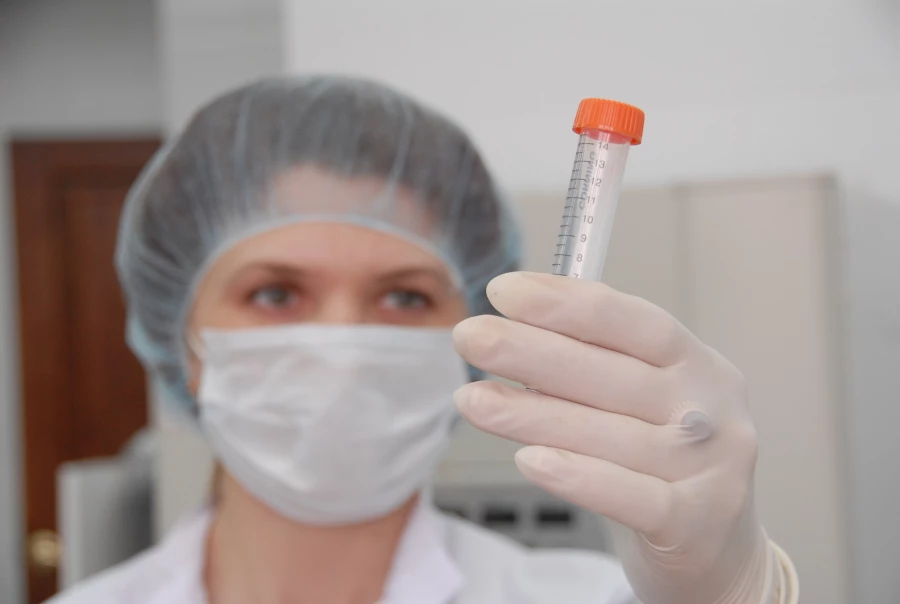 Больница, врачи, лечение, анализы. 