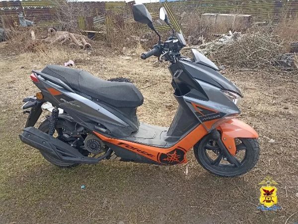 Забайкалец помог знакомой купить мопед, а затем угнал его