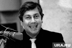 В 1977 году стал лауреатом Всероссийского конкурса артистов эстрады