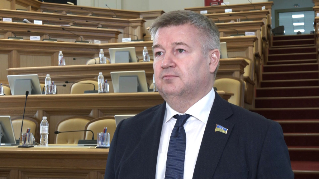 Зиновьев.jpg