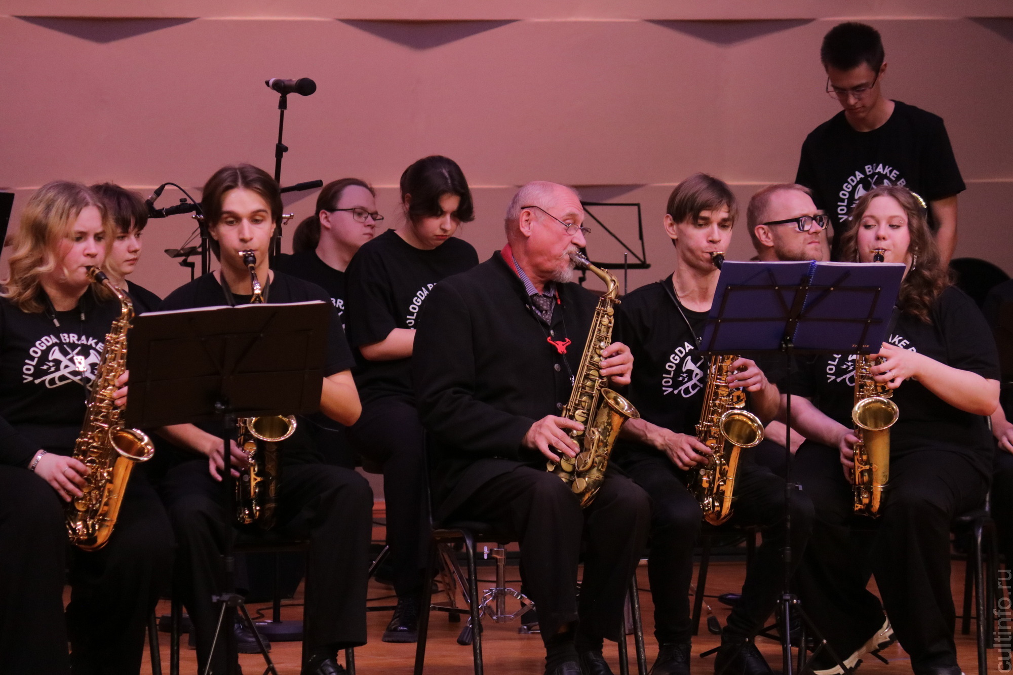 В колледже искусств при полном аншлаге отметили Международный день музыки