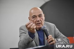 Владимир Познер негативно отнесся к предложению увеличить возрастной порог молодежи до 40 лет