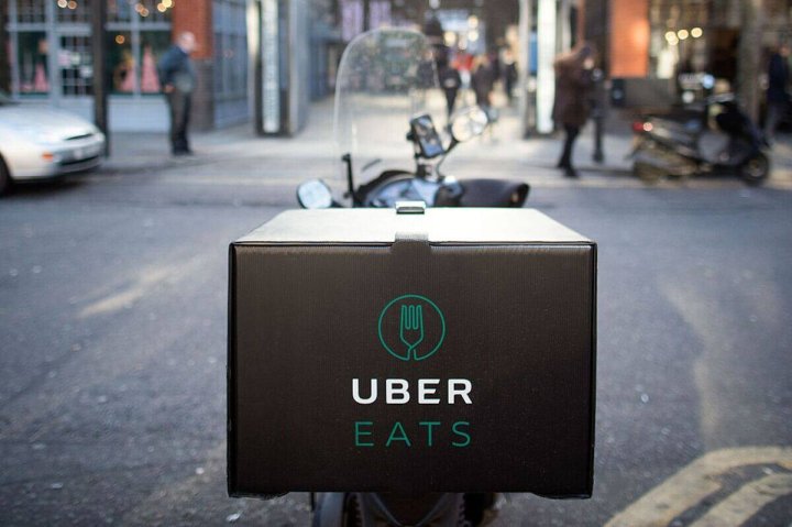 Uber расширяет доставку еды на новые европейские рынки