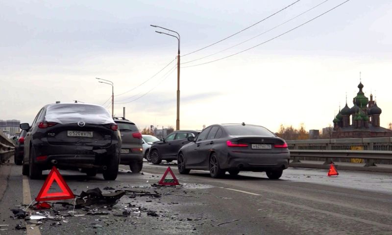 «Сейчас опасное время»: коммунальщики назвали причину массовых аварий в Ярославле