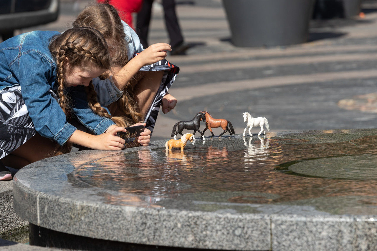 Каждому возрасту соответствует. Размер шапки на 2. Размерная сетка детской одежды по возрасту 11 лет. Таблица размеров детской одежды по возрасту и росту. Возрастные периоды развития человека.