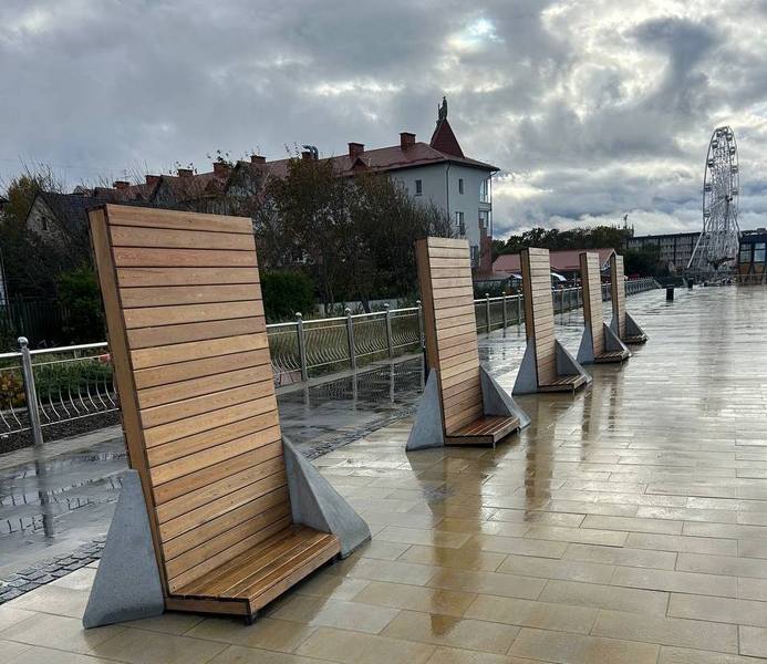 скамейки променад.jpg
