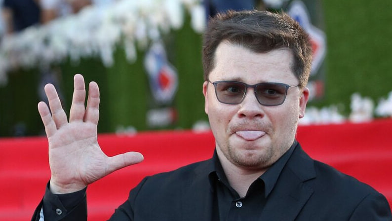 Гарик Харламов вспомнил о неловкой встрече с Дмитрием Медведевым