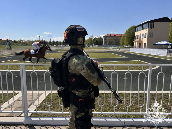  В День Победы росгвардейцы приняли участие в обеспечении общественной безопасности в Кабардино-Балкарии