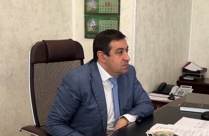 калибатов рустам михайлович отзывы. калибатов рустам михайлович министр здравоохранения кбр. калибатов рустам михайлович министр здравоохранения кбр. шаков мурат гкб. министр кбр тахир.