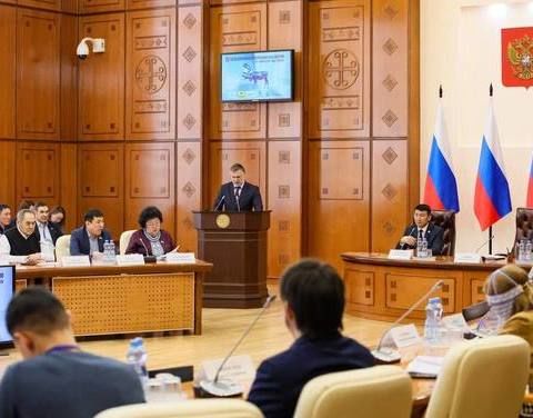 Состоялось пленарное заседание IV Съезда оленеводов Якутии
