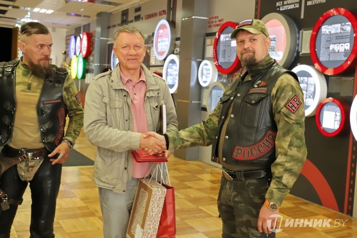 Маршрут масштабного мотопробега «Боевой путь Сибири», который организовали представители Новосибирского отделения мотоклуба «Ночные волки», пролег через «Белшину».