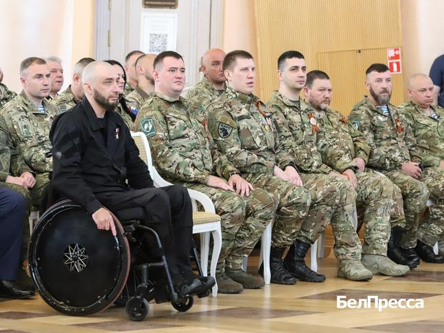 В Белгороде наградили 49 бойцов спецотряда «БАРС» - Изображение 2