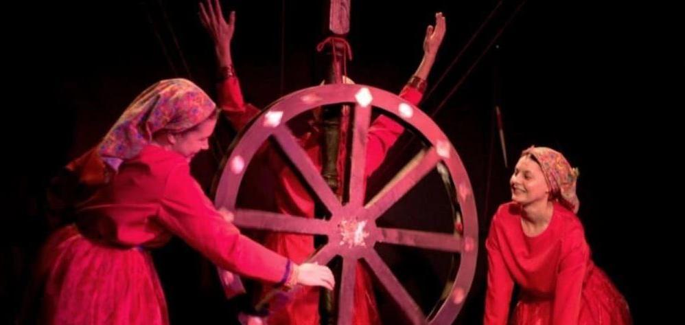 Музыкальный спектакль «Прялочка времени» вернет зрителя к русским истокам 