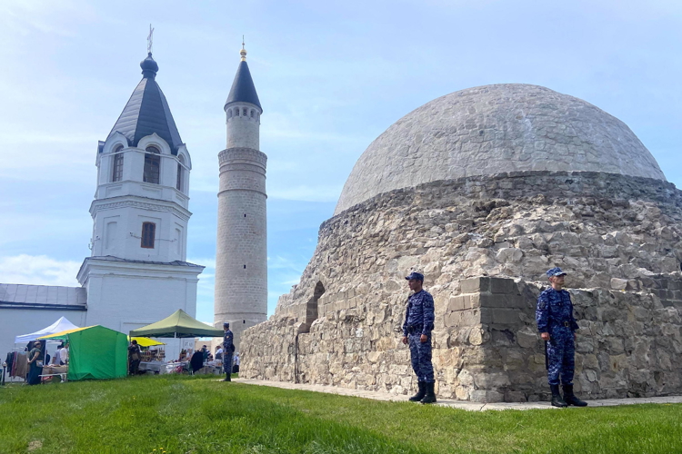 В Татарстане Росгвардия выполнила задачи по обеспечению безопасности XVI Международного экономического форума «Россия – Исламский мир: KazanForum»