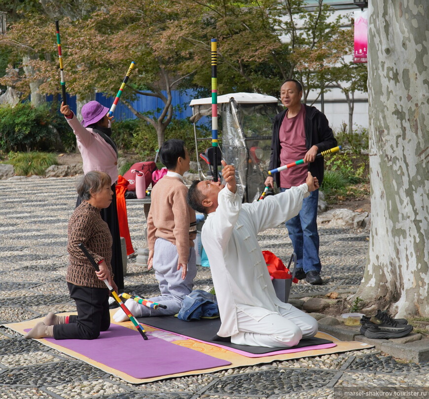 Вьет Вам, часть 1. Шанхайский полдень