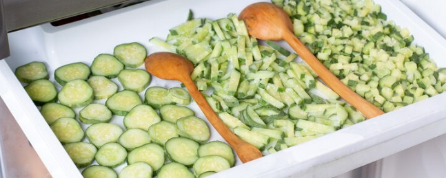 можно ли замораживать свежие и соленые огурцы