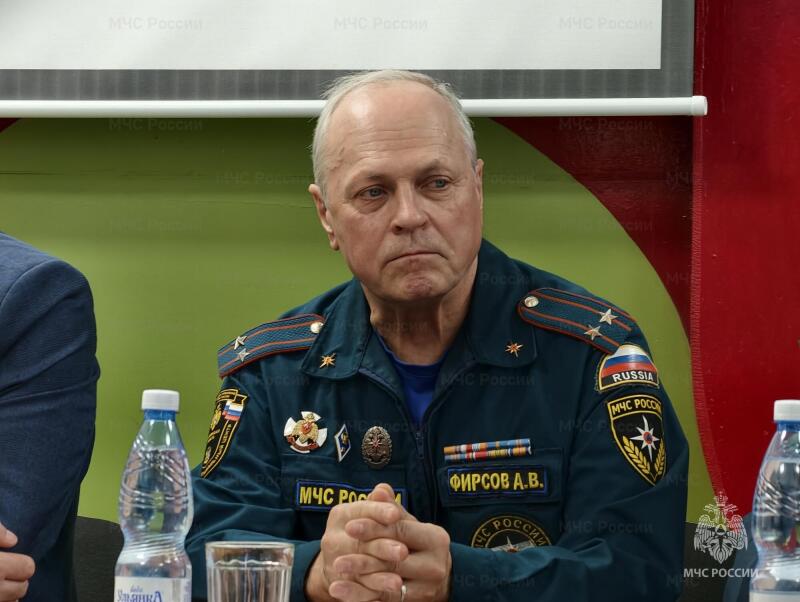 Начальник Главного управления Михаил Осокин провел совещание с председателями ветеранских организаций по итогам прошедшего года