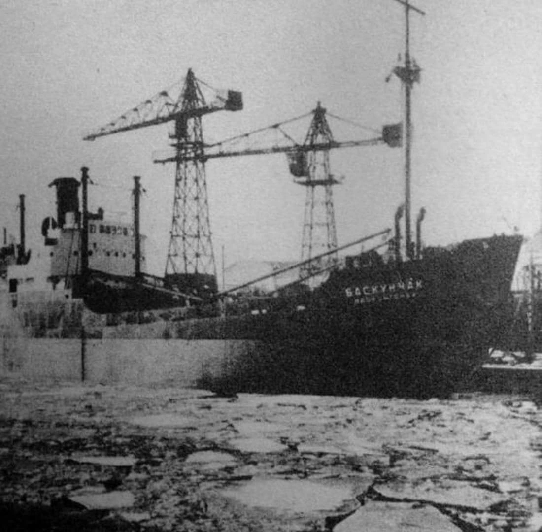 Пароход "Баскунчак" tsushima.su
