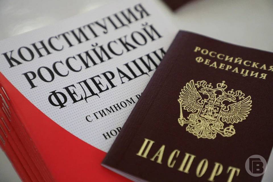 В Волжском мужчина лишился гражданства РФ за уклонение от учета