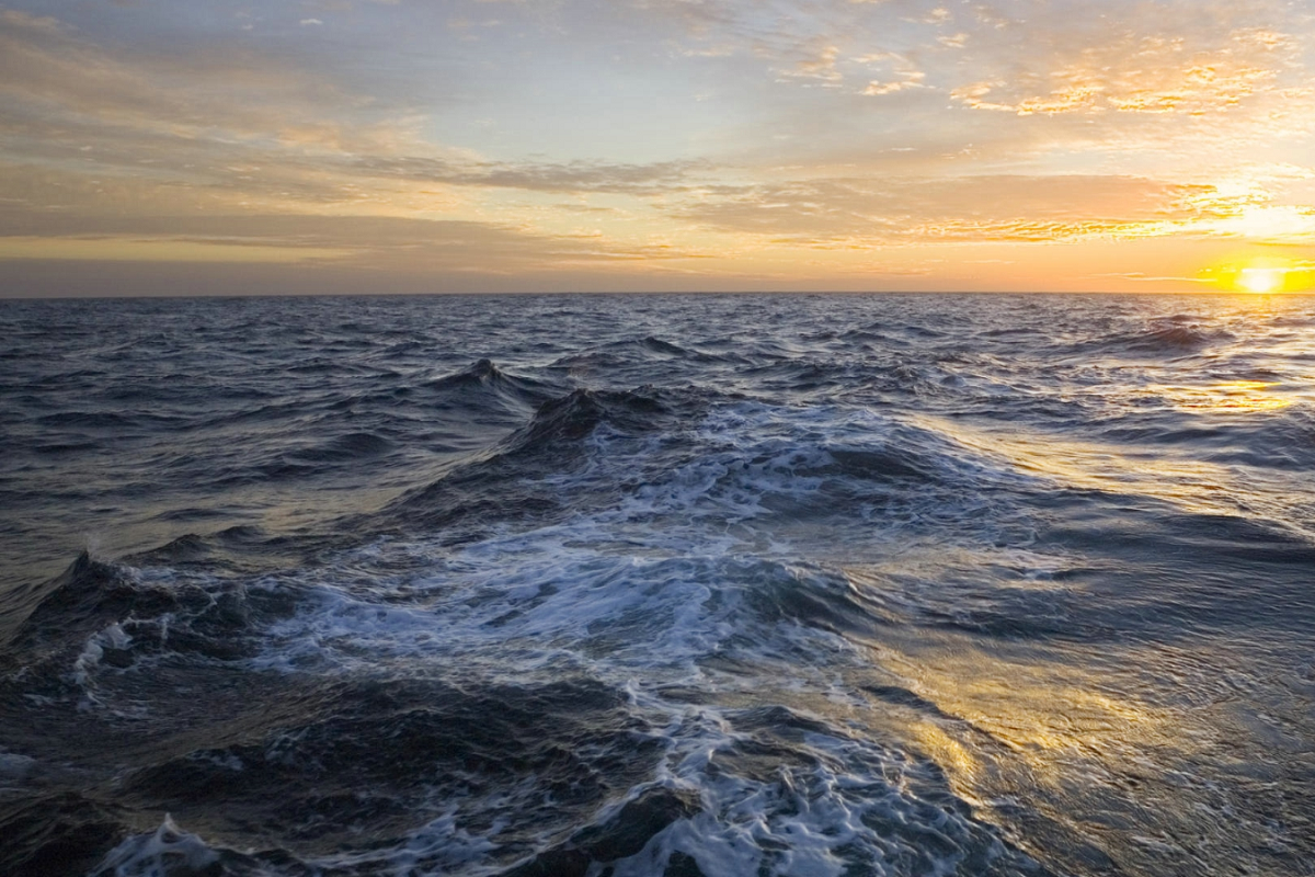 Геологи назвали сроки превращения Атлантического океана в море