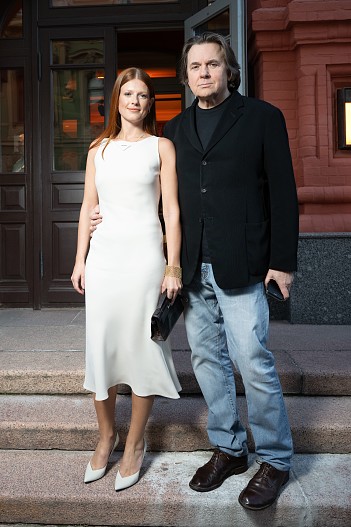 Софья (украшения Mercury) и Константин Эрнст