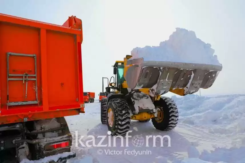 135 тысяч кубометров снега вывезено за зиму в Актобе