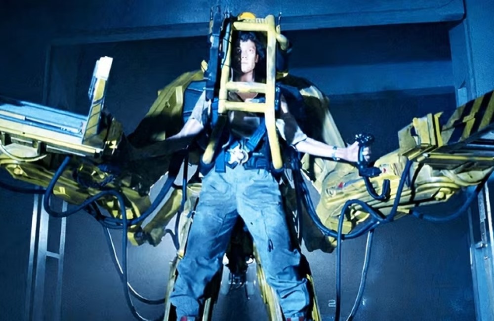 Кадр из фильма «Чужие» (1986)