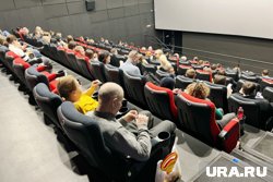 Россияне смогут посмотреть несколько новогодних премьер в декабре