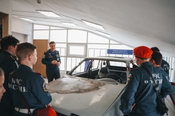 Кадеты посетили институт