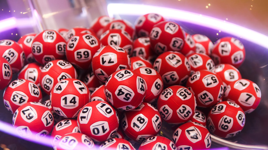 Канадские криптомошенники начали выдавать себя за победителя лотереи