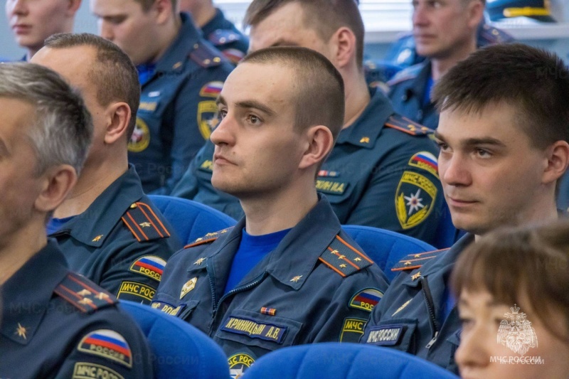 Награды к прoфессиональному празднику